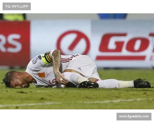 “米利唐膝盖重伤缺阵三个月，皇马防线危机加剧争冠压力”